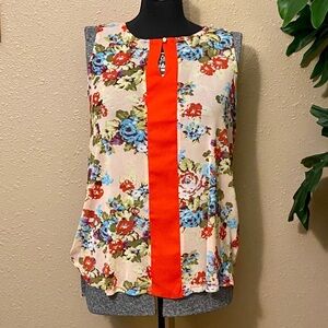 Faith & Joy Keyhole Button Down Blouse